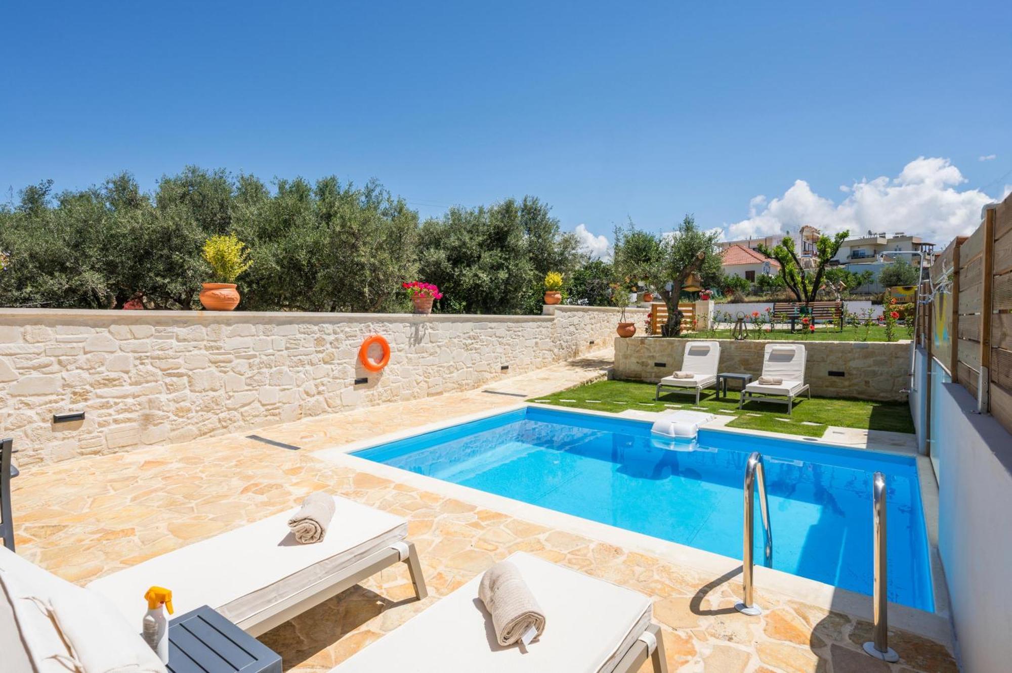 Sun Flower Villas With Sea View Agia Marina  Ngoại thất bức ảnh
